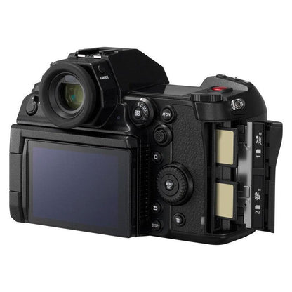 Panasonic Lumix S1H - 3.6.9 Univisual