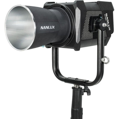 Nanlux EVOKE 1200 Fresnel Kit - 3.6.9 Univisual