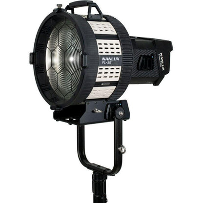 Nanlux EVOKE 1200 Fresnel Kit - 3.6.9 Univisual