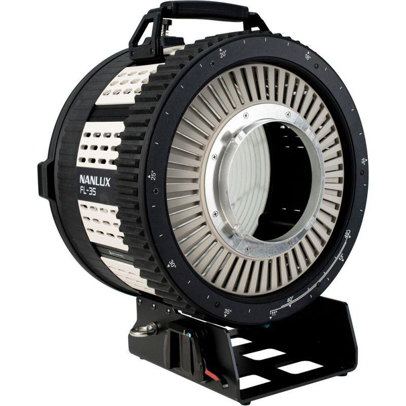 Nanlux EVOKE 1200 Fresnel Kit - 3.6.9 Univisual