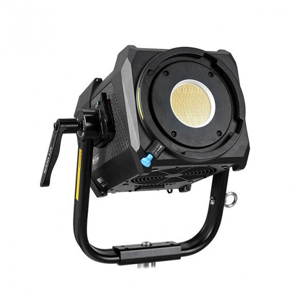 NANLUX - Evoke 1200B Spot Light with FL-35YK Fresnel Lens and Flight Case